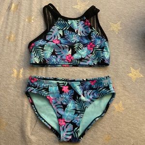 Super Cute 2 Piece Girls Bathing Suit